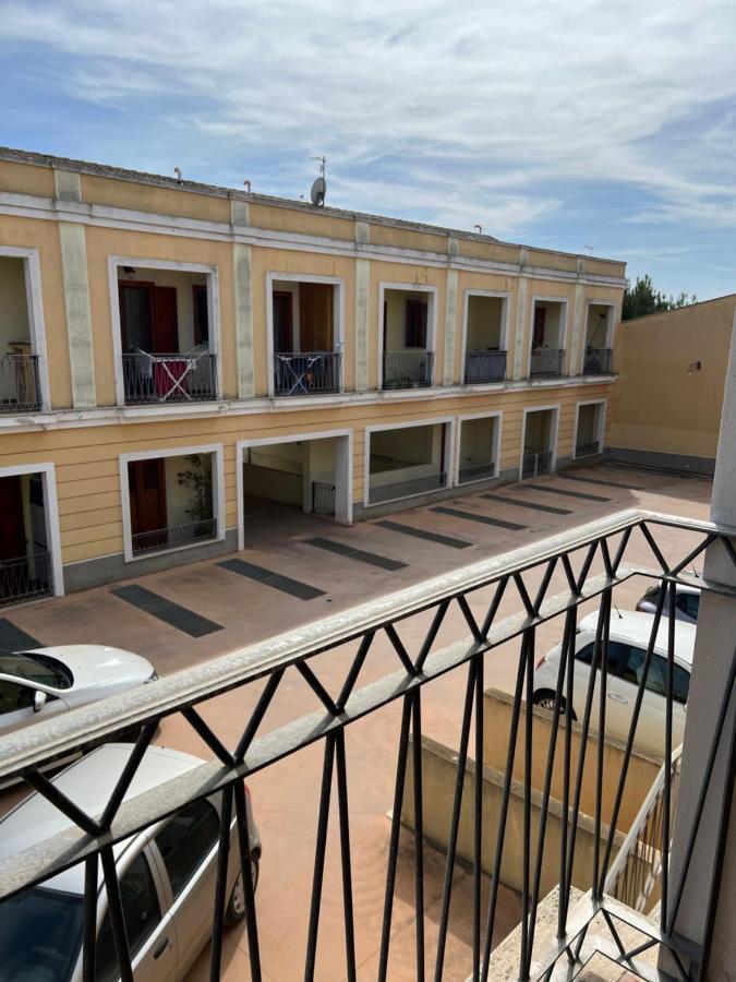 Residenza Sinis Lejlighed Càbras Eksteriør billede